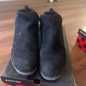 Black ankle boots